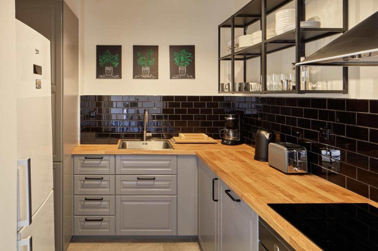 Prague Days - Spacious 3Bdr Apartment - Trendy Neighbourhood Ngoại thất bức ảnh